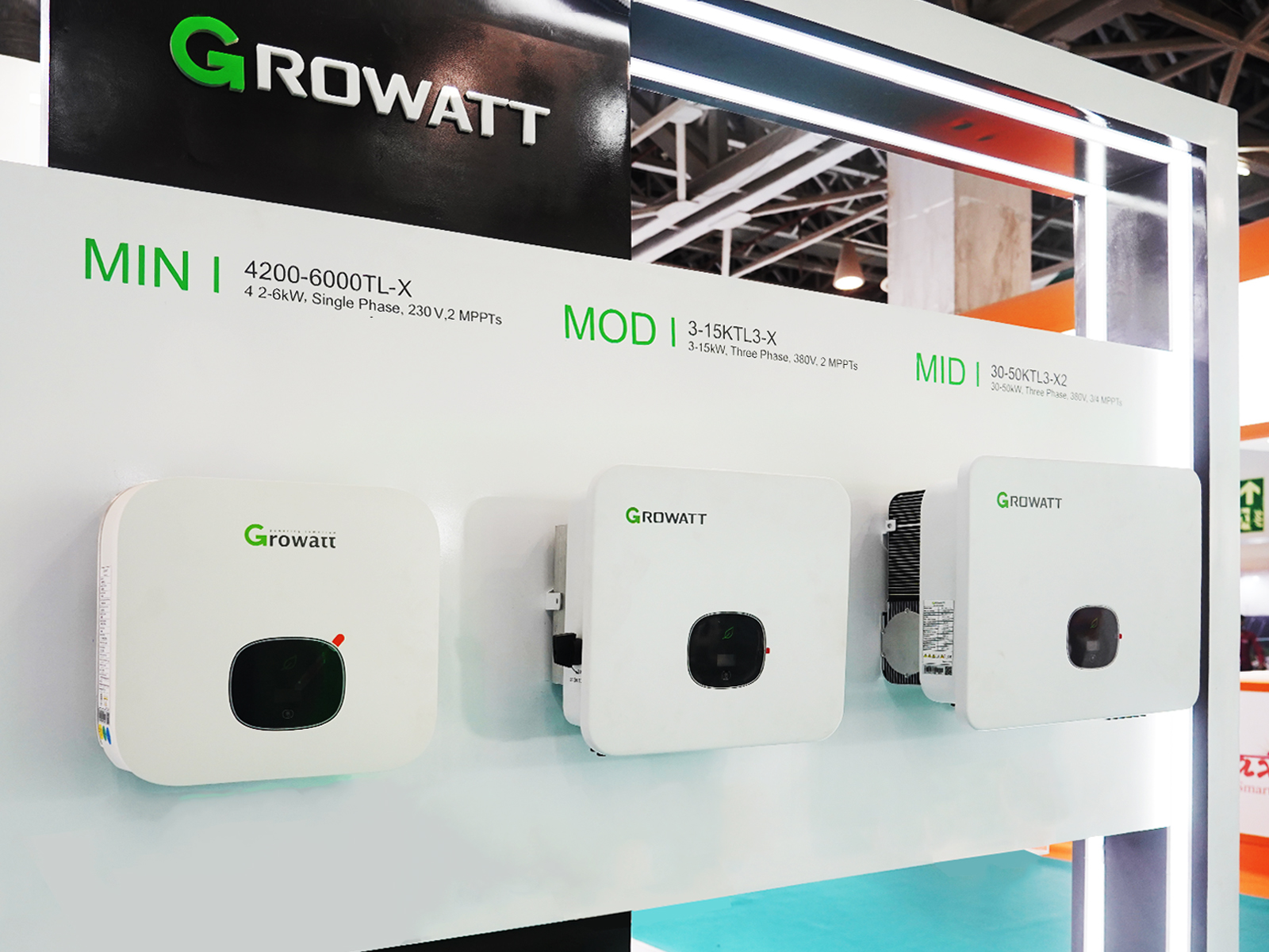 Growatt exhibits  MIN 4200-6000TL-X  at REI 2022.jpg