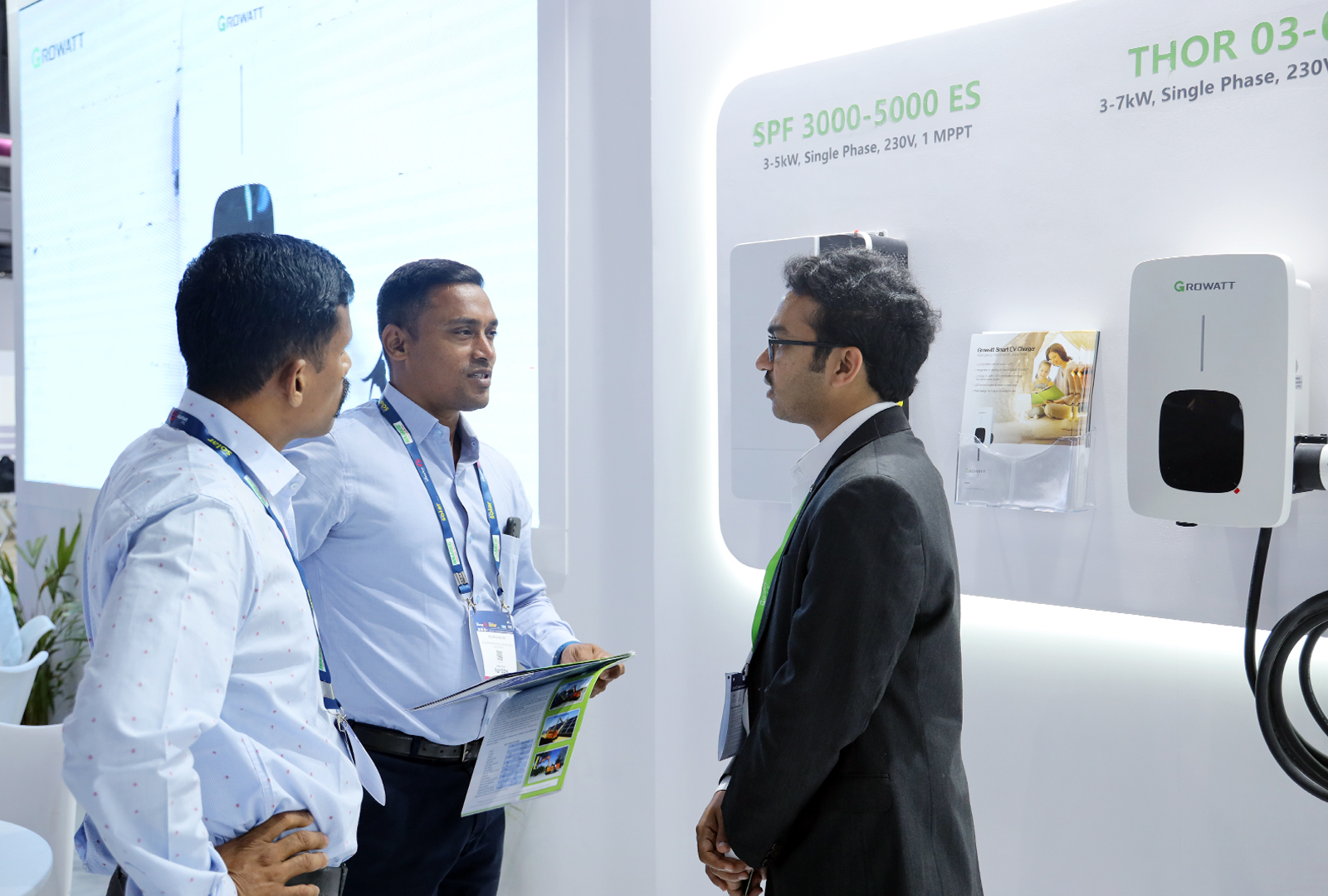 Growatt THOR series EV chargers came in the spotlight at Intersolar India 2022.jpg
